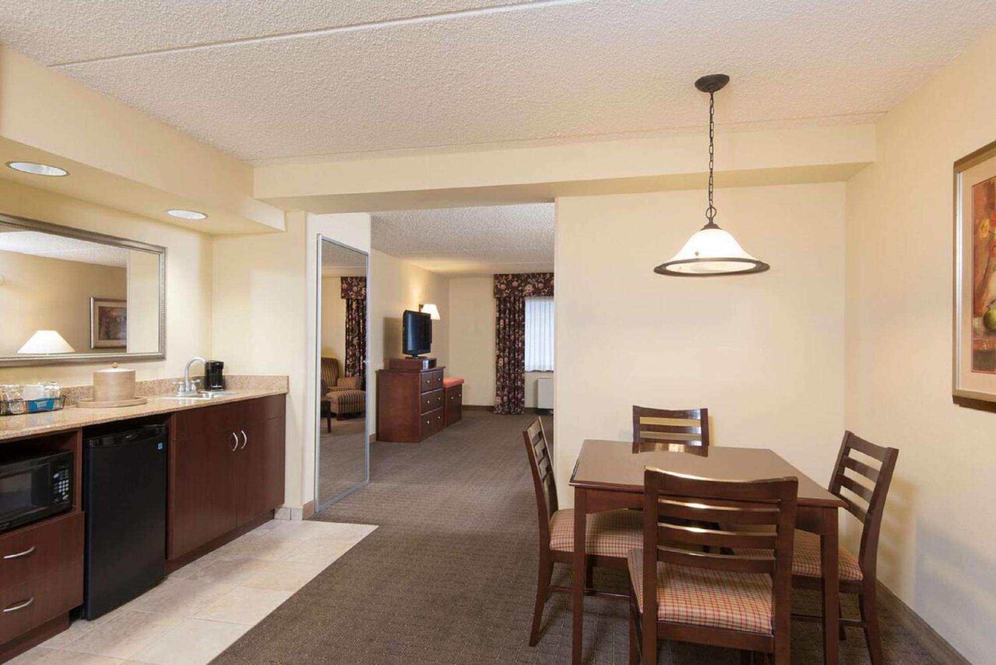 Hampton Inn Schenectady Downtown Buitenkant foto