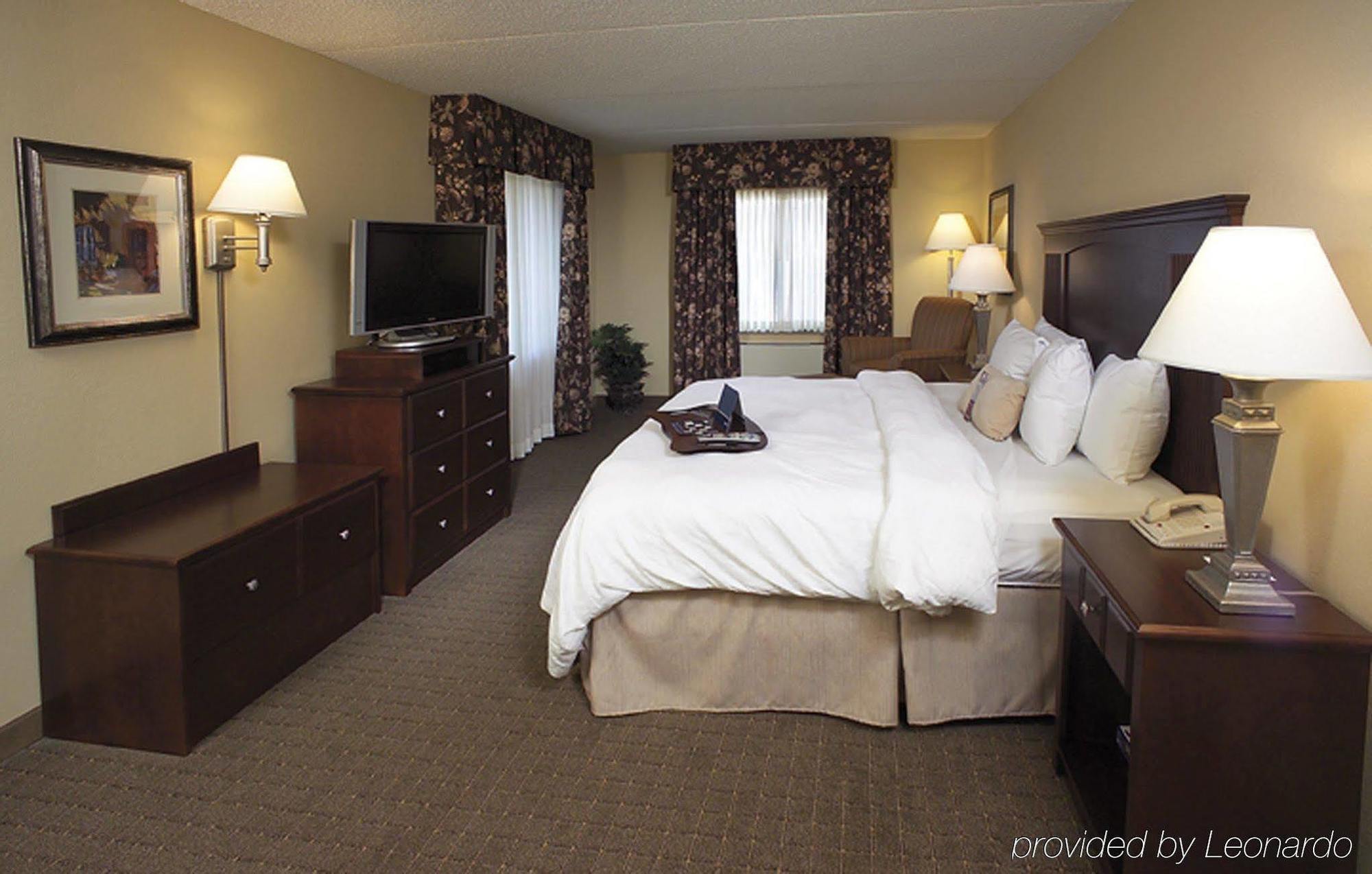 Hampton Inn Schenectady Downtown Kamer foto